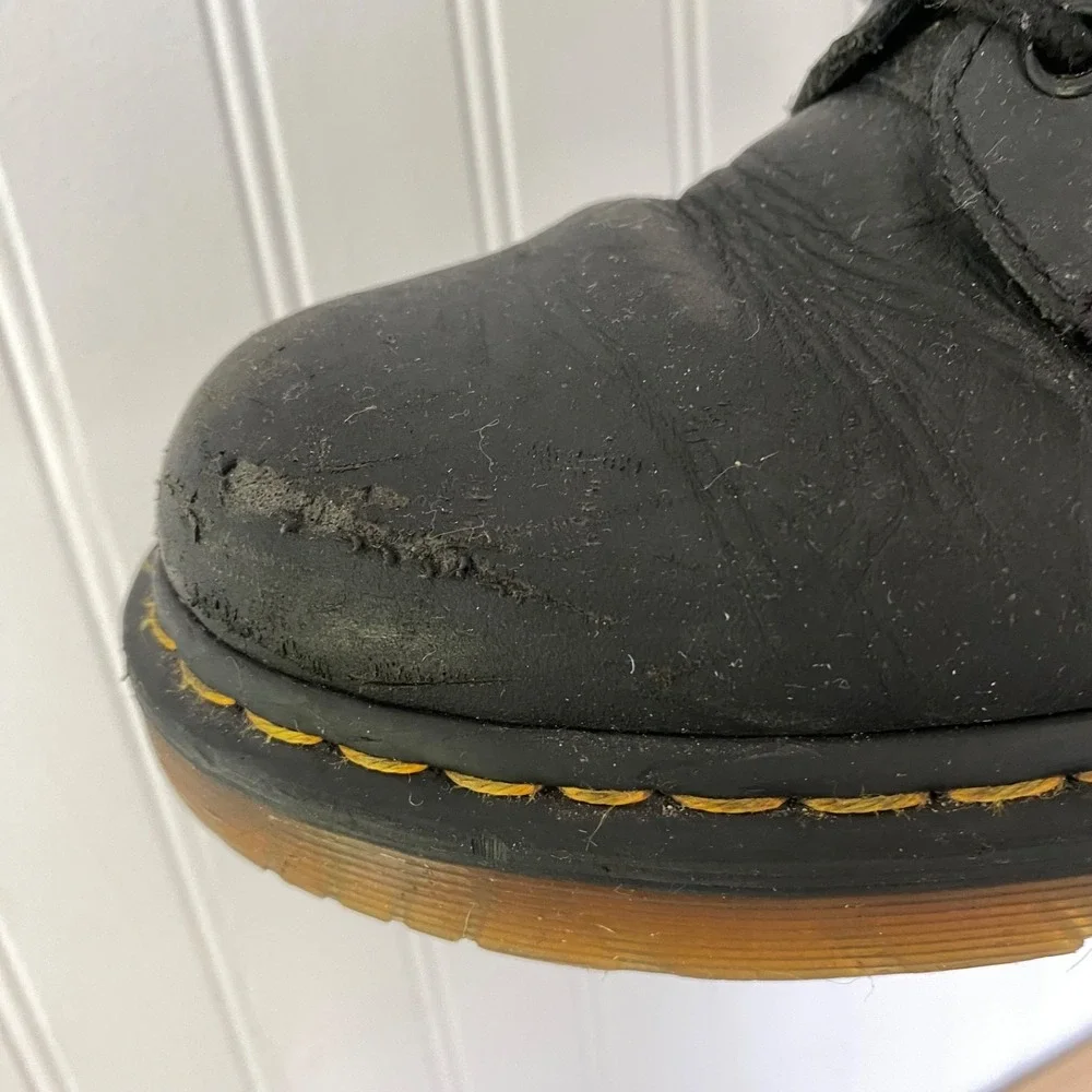 Dr Martens 1460 8-Eye Black Leather Combat Boots Size M8 W9 Work Safety AirWair